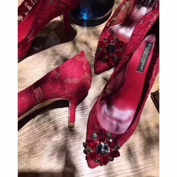 Scarpin Bellucci Dolce&Gabbana Renda e Cristais - Loja Must Have