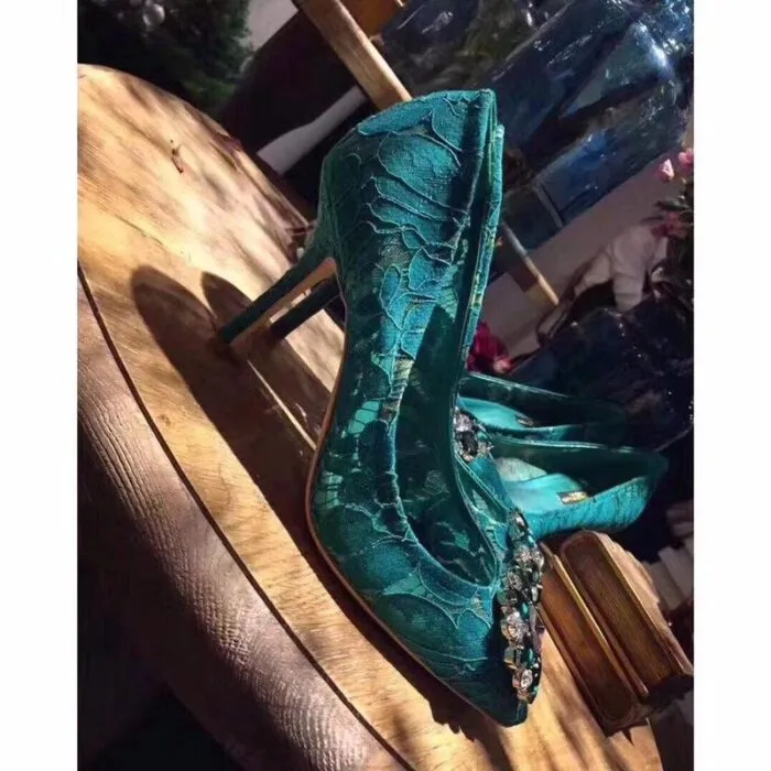 Scarpin Bellucci Dolce&Gabbana Renda e Cristais - Loja Must Have