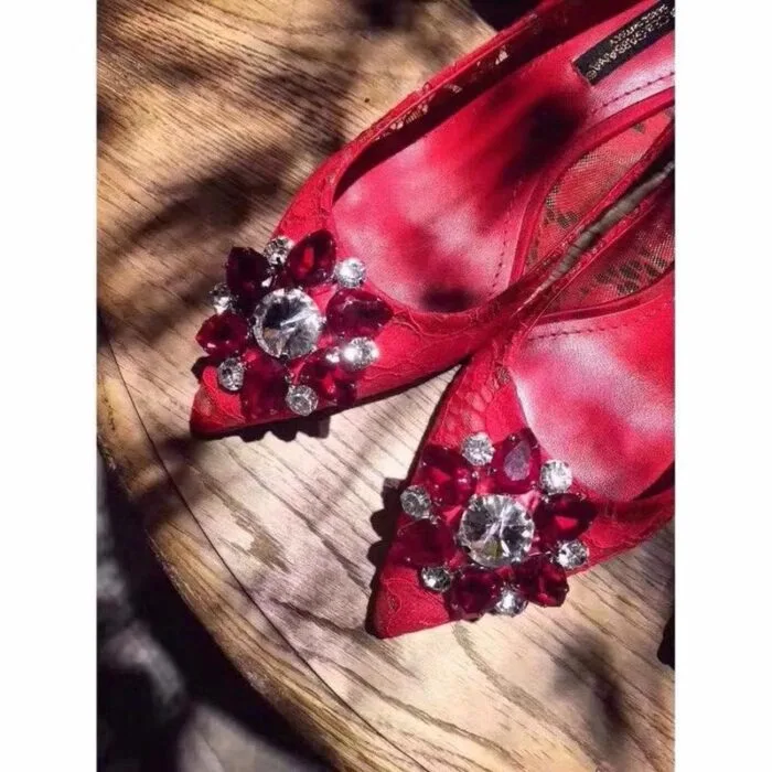 Scarpin Bellucci Dolce&Gabbana Renda e Cristais - Loja Must Have