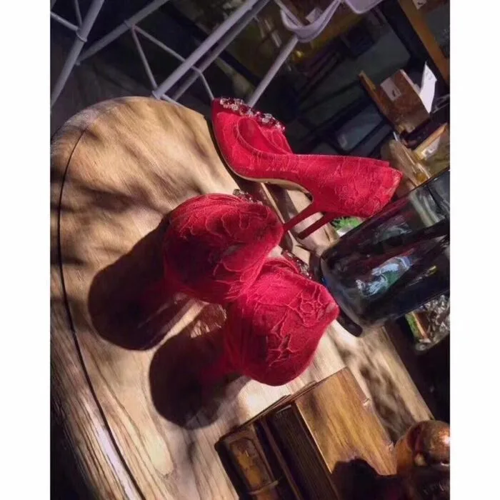 Scarpin Bellucci Dolce&Gabbana Renda e Cristais - Loja Must Have