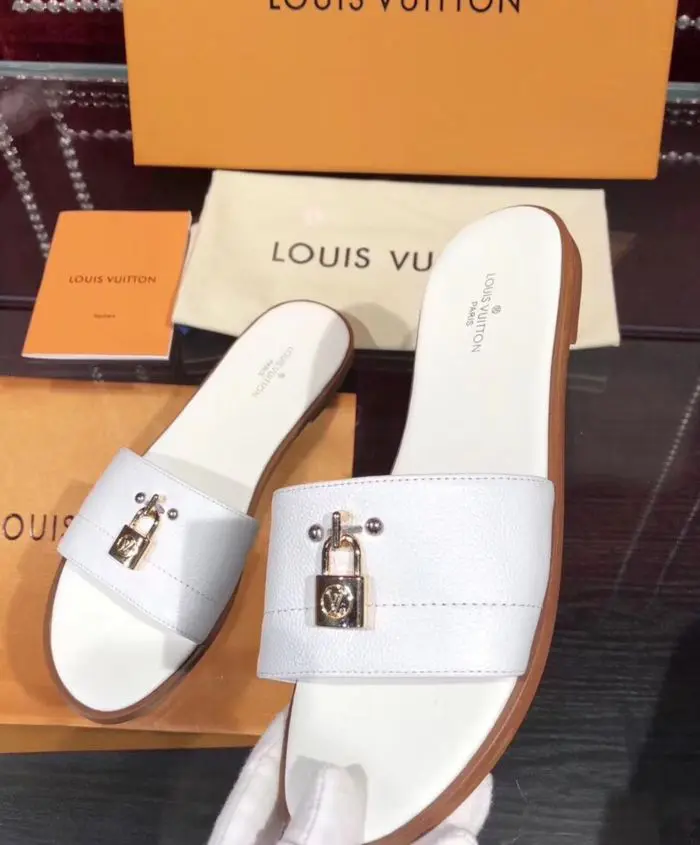 Rasteira Louis Vuitton Lock It - Mega do Luxo