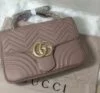 Bolsa GG Marmont medium matelassé Gucci - Loja Must Have