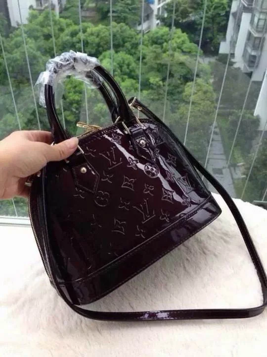 Bolsa Alma BB Vernis Louis Vuitton - Loja Must Have