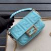 Bolsa Fendi FF Motif Baguette Bag - Loja Must Have