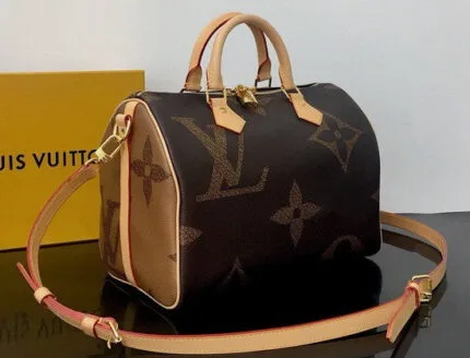 Bolsa Speedy Bandouliere 30 Monogram Giant Louis Vuitton - Loja Must Have
