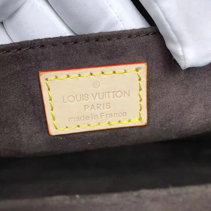 Bolsa Pochette Metis Monogram Louis Vuitton - Loja Must Have