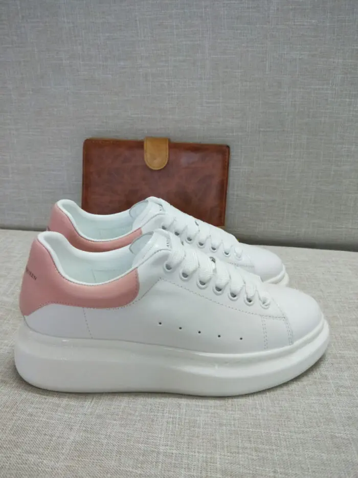 Tênis sneaker Alexander Mcqueen Oversized - Loja Must Have
