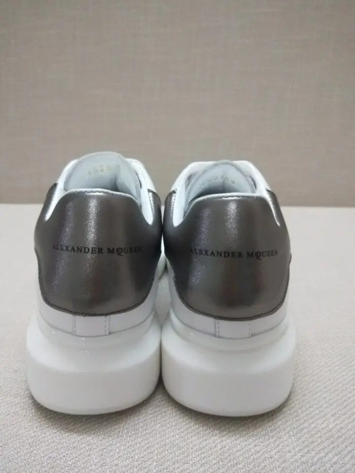 Tênis sneaker Alexander Mcqueen Oversized - Loja Must Have