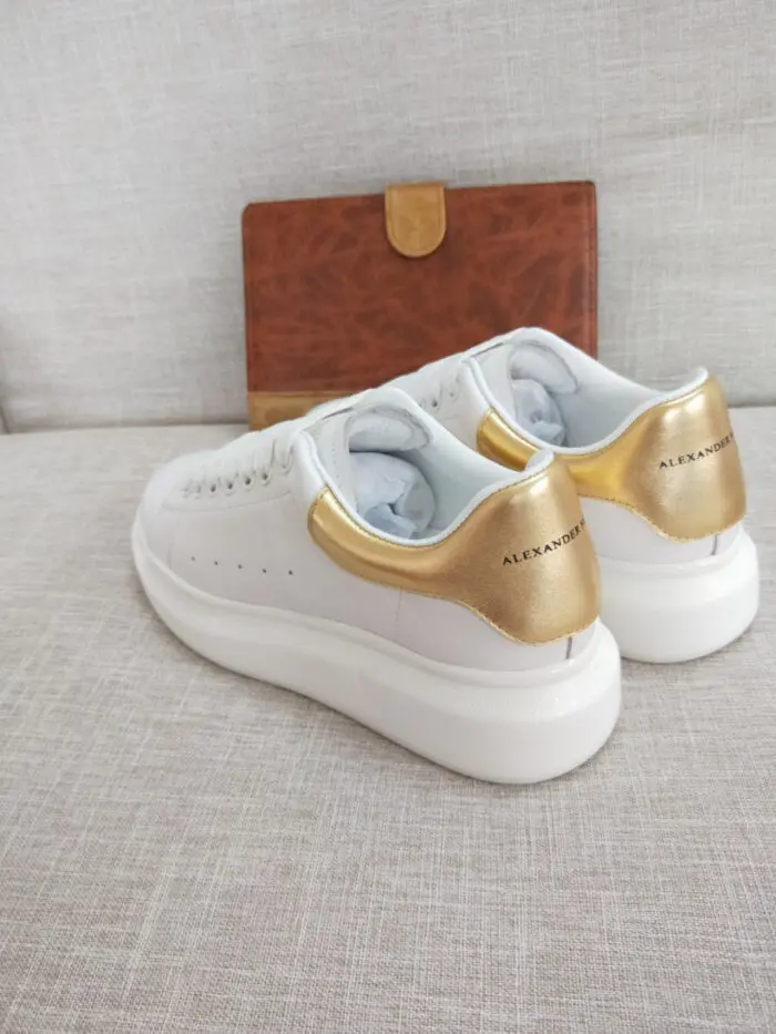 Tênis sneaker Alexander Mcqueen Oversized - Loja Must Have