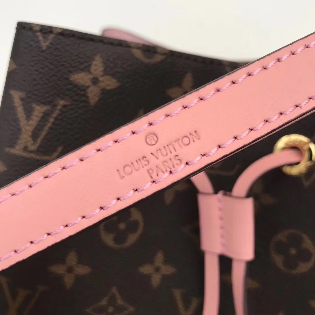 Bolsa Néonoé Monogram Louis Vuitton - Loja Must Have