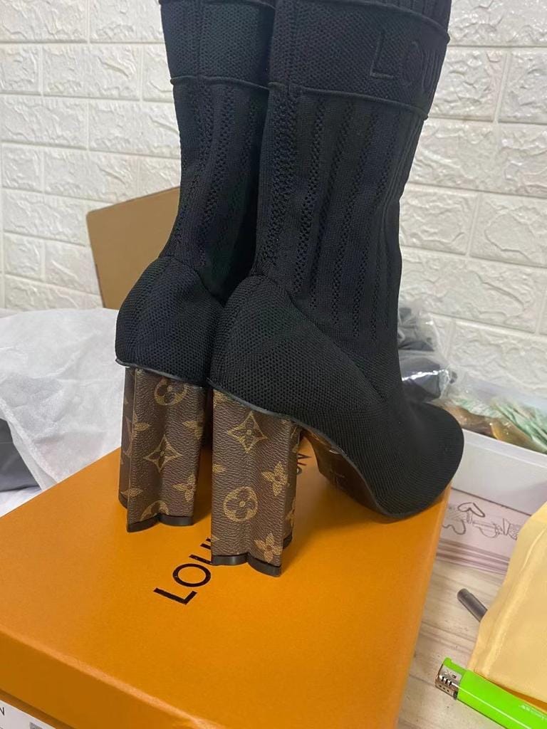 Bota Louis Vuitton Ankle Boot Preta