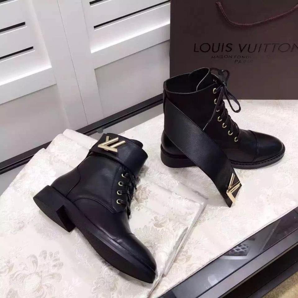 Bota Louis Vuitton Original Wonderland Couro Monograma Preta Feminina