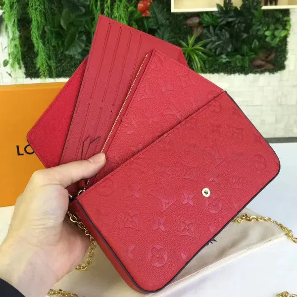 Clutch Louis Vuitton Pochette Felicie Monogram Empreinte - Loja Must Have