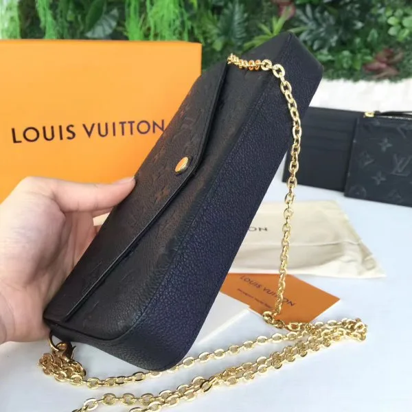 Clutch Louis Vuitton Pochette Felicie Monogram Empreinte - Loja Must Have