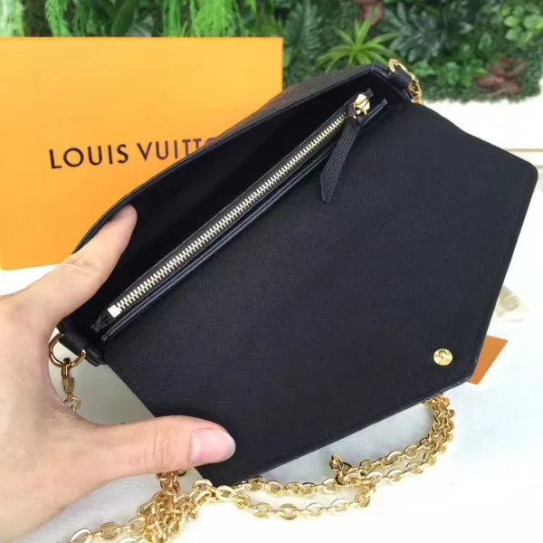 Clutch Louis Vuitton Pochette Felicie Monogram Empreinte - Loja Must Have