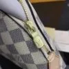 Necessaire Cosmetic Pouch Louis Vuitton - Loja Must Have