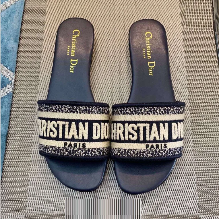 Rasteira Mule Dior Dway Bordada - Loja Must Have