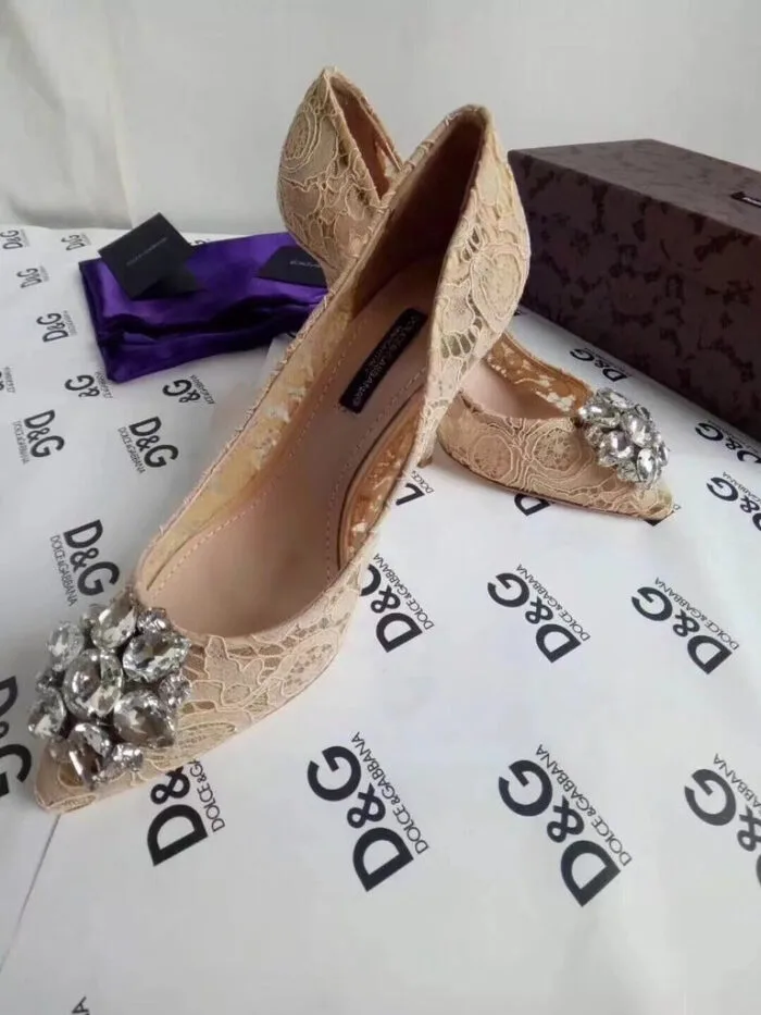 Scarpin Bellucci Dolce&Gabbana Renda e Cristais - Loja Must Have