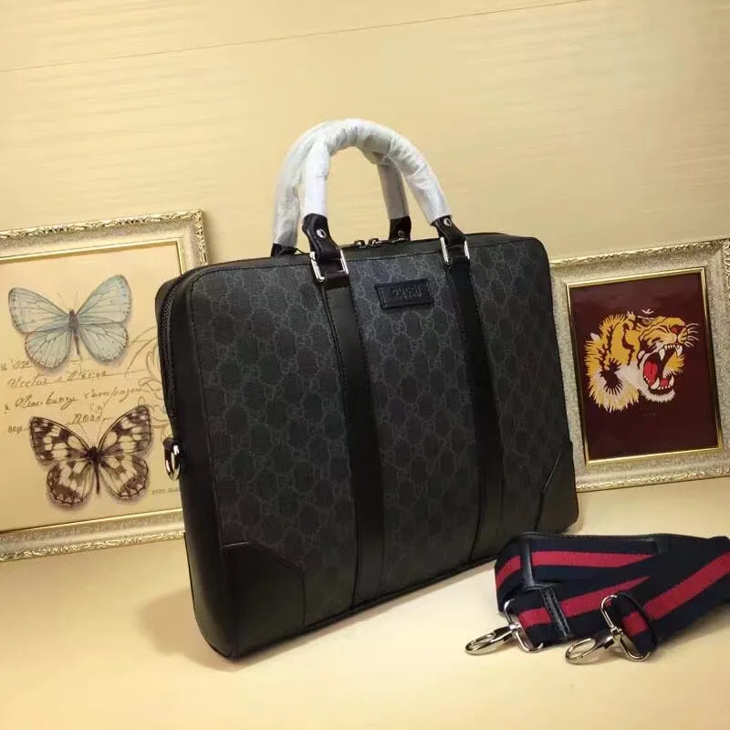 Pasta Gucci Supreme GG - Loja Must Have