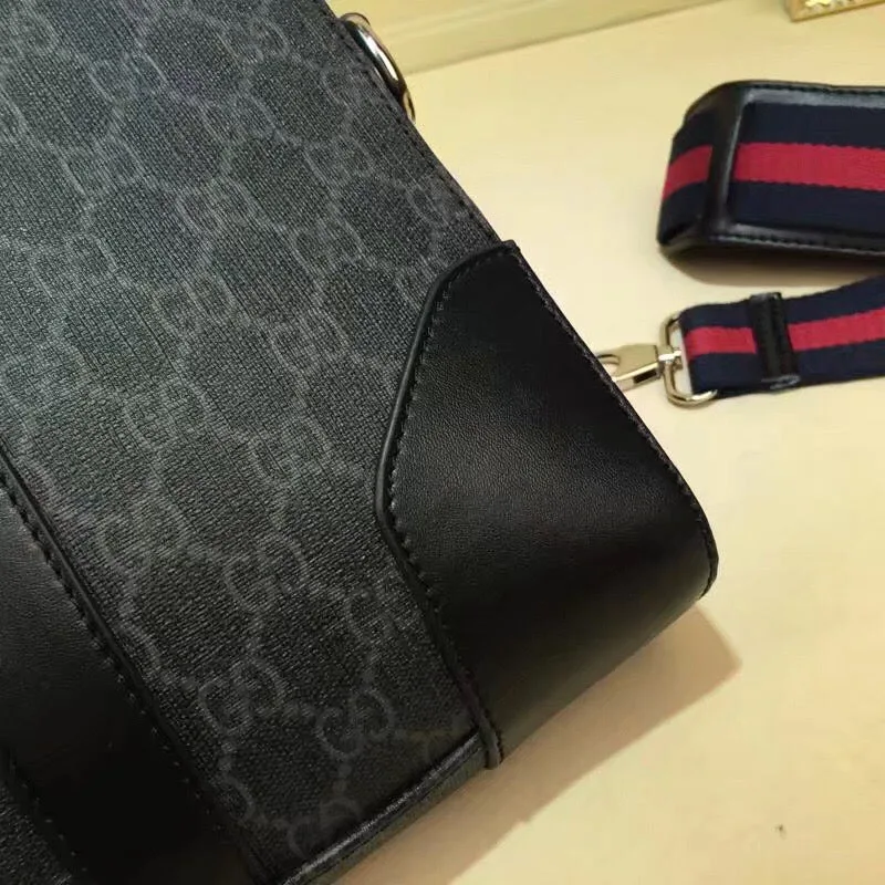 Pasta Gucci Supreme GG - Loja Must Have