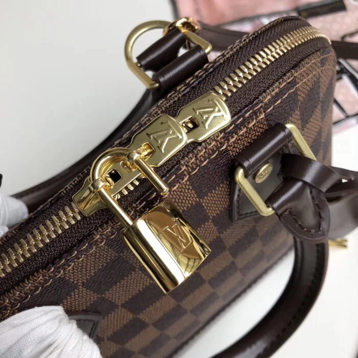 Bolsa Alma BB Louis Vuitton - Loja Must Have