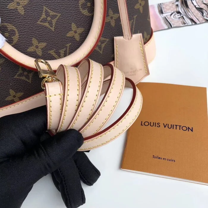 Bolsa Alma BB Louis Vuitton - Loja Must Have