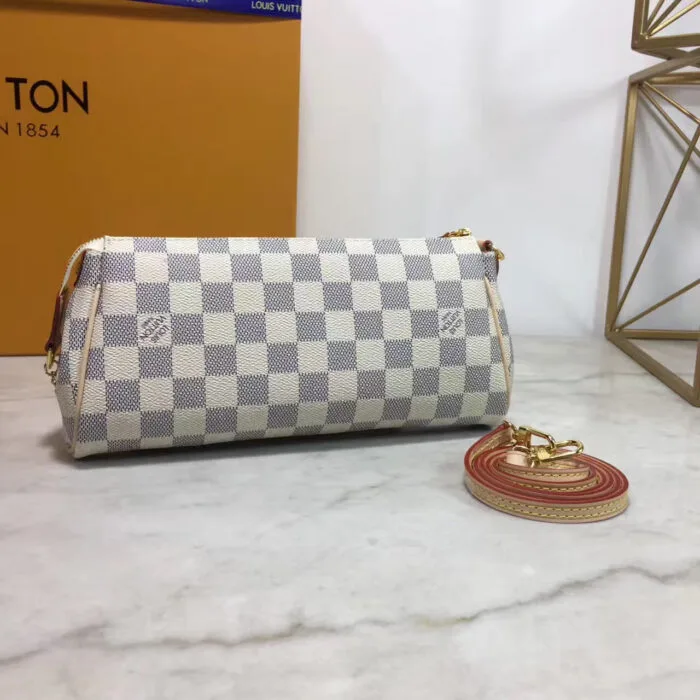 Clutch EVA Louis Vuitton - Loja Must Have