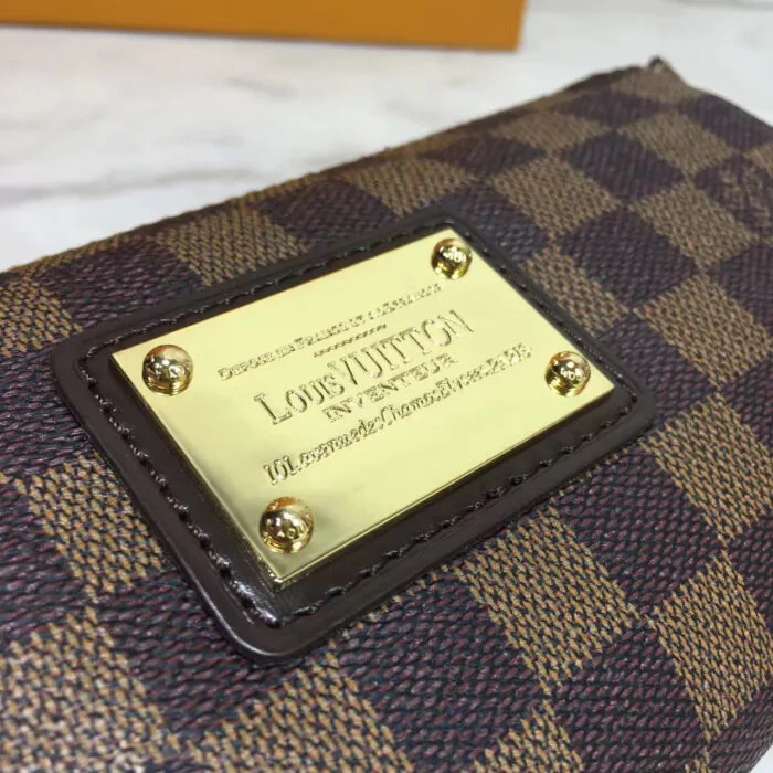 Clutch EVA Louis Vuitton - Loja Must Have
