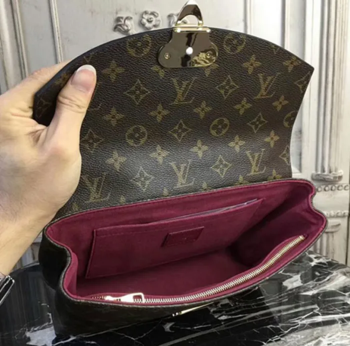 Bolsa Louis Vuitton Saint Placide Monogram - Loja Must Have