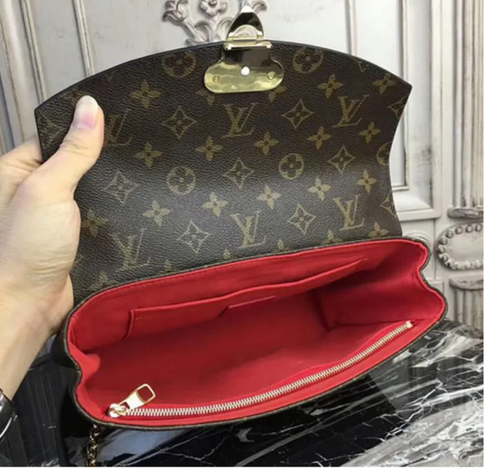 Bolsa Louis Vuitton Saint Placide Monogram - Loja Must Have