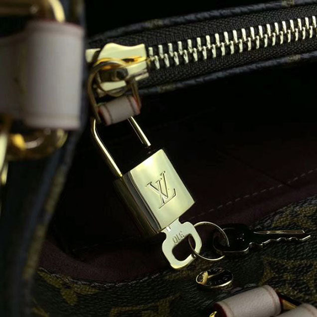 Bolsa Montaigne Monogram BB Louis Vuitton - Loja Must Have