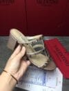 Mule Sandália Rockstud salto bloco Valentino - Loja Must Have