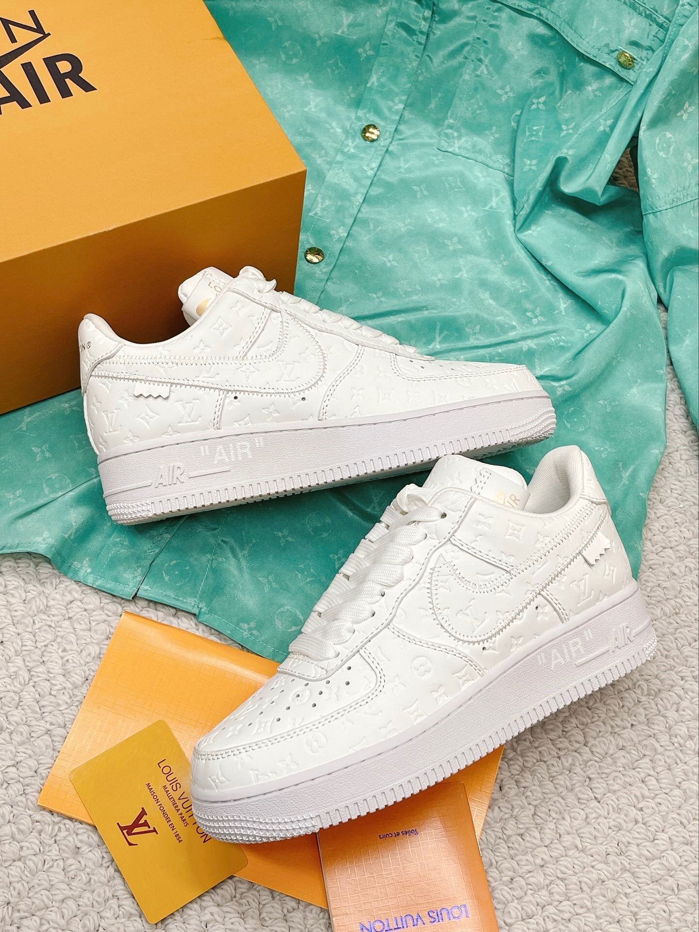 Sneaker Tênis Louis Vuitton x Nike Air Force 1 by Virgil Abloh