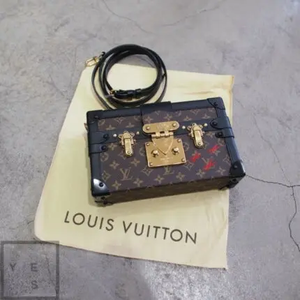 Bolsa Louis Vuitton Utility Crossbody Mmonogram – Loja Must Have