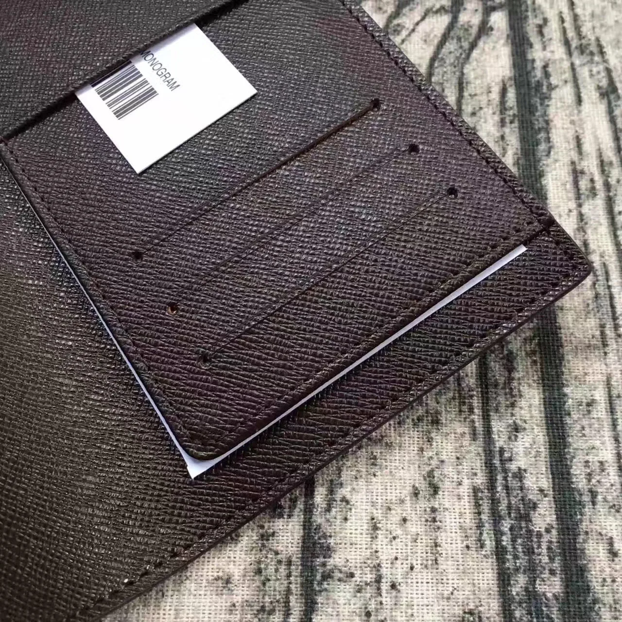 Capa para Passaporte Louis Vuitton - Loja Must Have