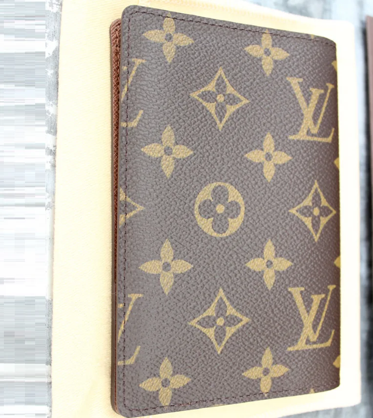 Capa para Passaporte Louis Vuitton - Loja Must Have