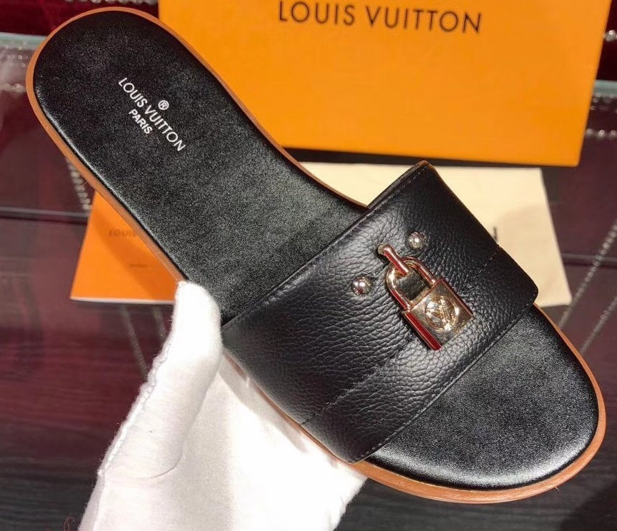 Mule Rasteira Lock It Louis Vuitton – Loja Must Have