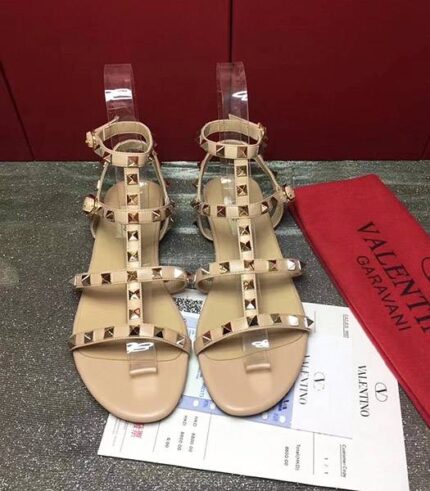 Sandália rasteira 4 straps Rockstud Valentino - Loja Must Have