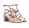 Sandália salto bloco Rockstud Valentino - Loja Must Have