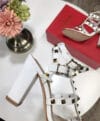 Sandália Valentino salto bloco matte leather Rockstud - Loja Must Have