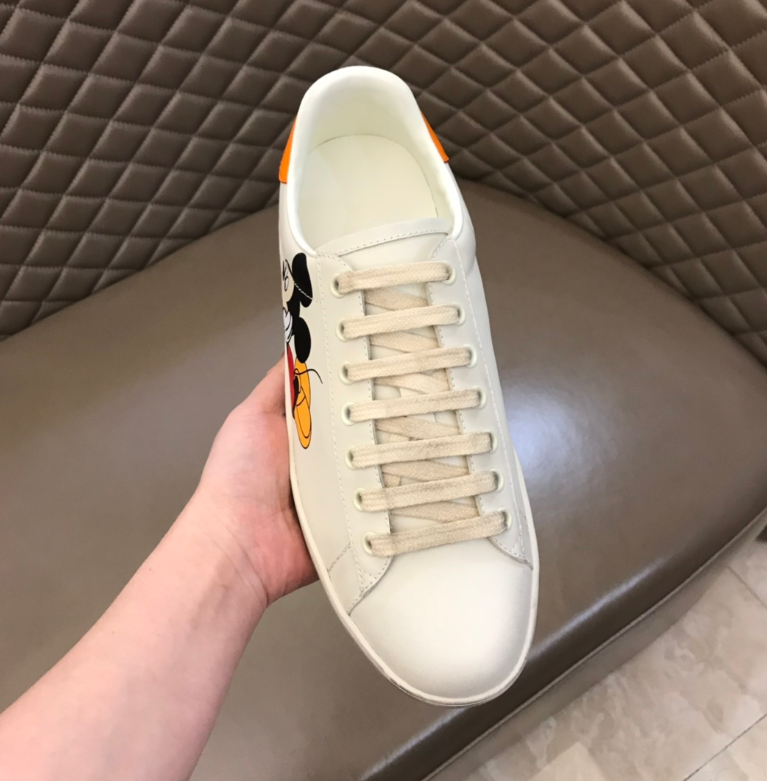 Sneaker tênis Mickey Mouse Gucci - Loja Must Have