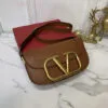 Bolsa Supervee Valentino Garavani - Loja Must Have